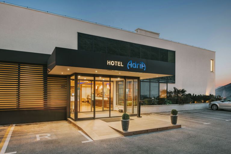 Hotel ADRIA DUBROVNIK 4*